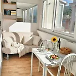 Apartamento Attic Apartment, Air Conditioning, Fast Wifi