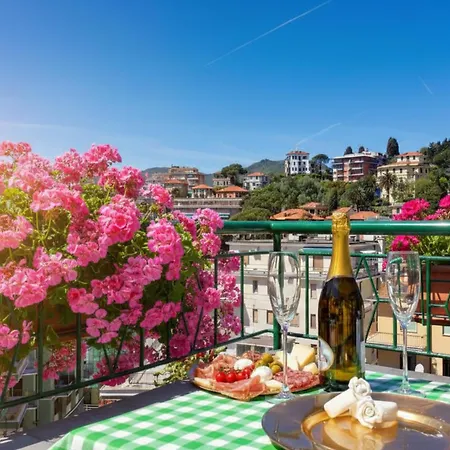 Attic Apartment, Air Conditioning, Fast Wifi Rapallo