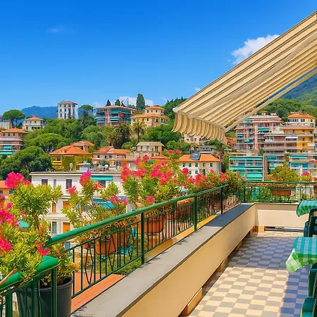 Attic Apartment, Air Conditioning, Fast Wifi Рапалло