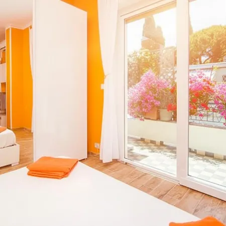 Attic Apartment, Air Conditioning, Fast Wifi شقة راباللو