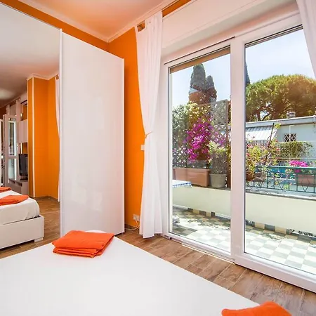 Attic Apartment, Air Conditioning, Fast Wifi * 拉帕洛