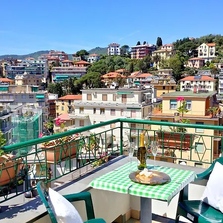 Attic Apartment, Air Conditioning, Fast Wifi 拉帕洛
