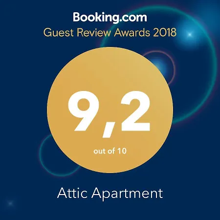 Attic Apartment, Air Conditioning, Fast Wifi * 拉帕洛