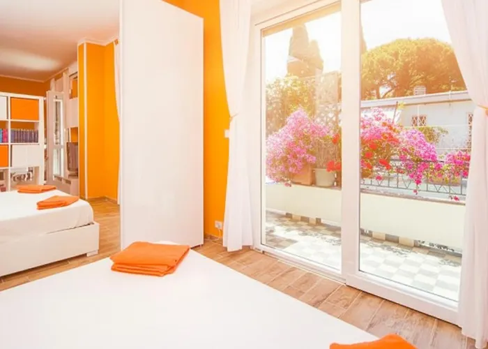 Attic Apartment, Air Conditioning, Fast Wifi Apartmán Rapallo